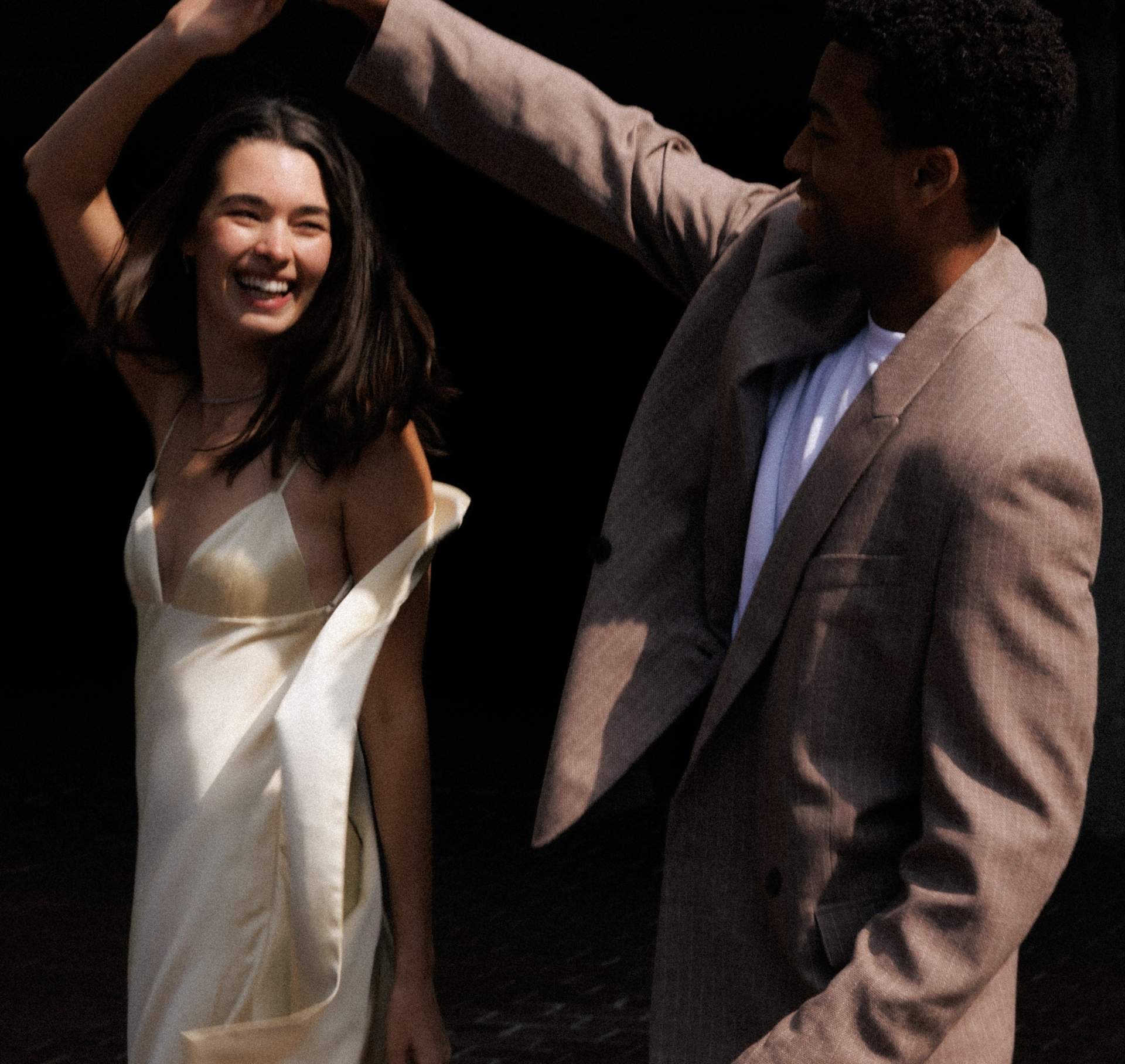 Perfectly true: the authenticity of your love stories